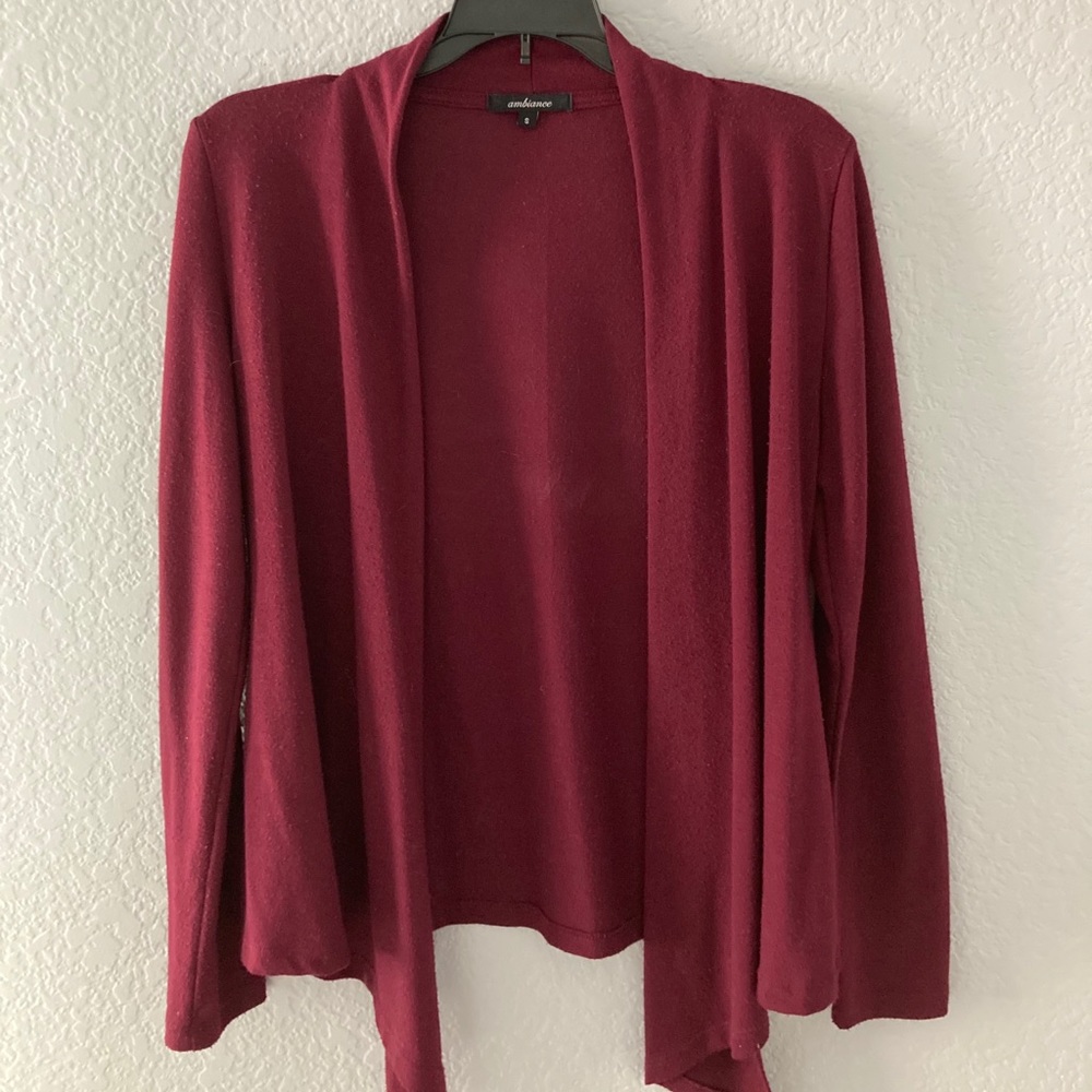 Maroon flowy sweater